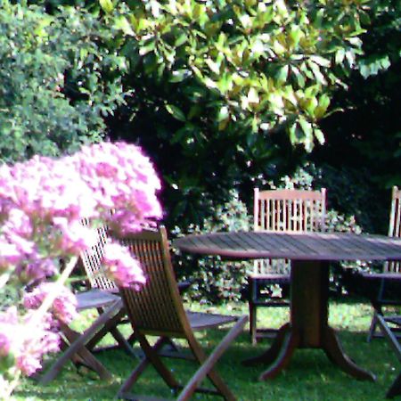 La Tour Des Laudes Bed & Breakfast Breuil-Barret Exterior foto